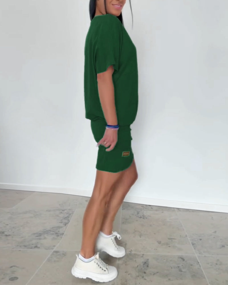 Swobodna elegancka sukienka